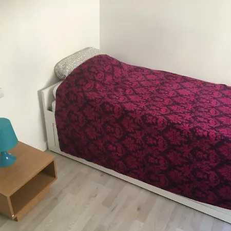 Modern 2-bedroom Apartment