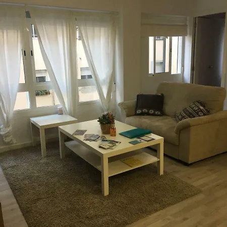 Modern 2-bedroom