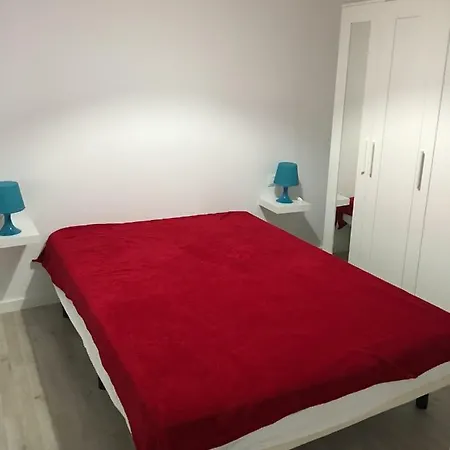 Modern 2-bedroom Apartment Valencia